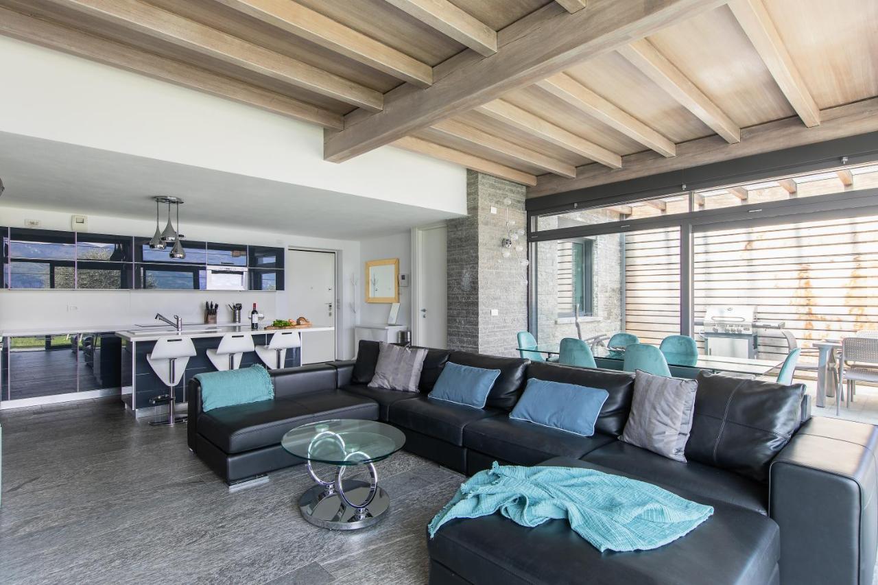 Villa Nicolette - Menaggio By Lovecomo ภายนอก รูปภาพ