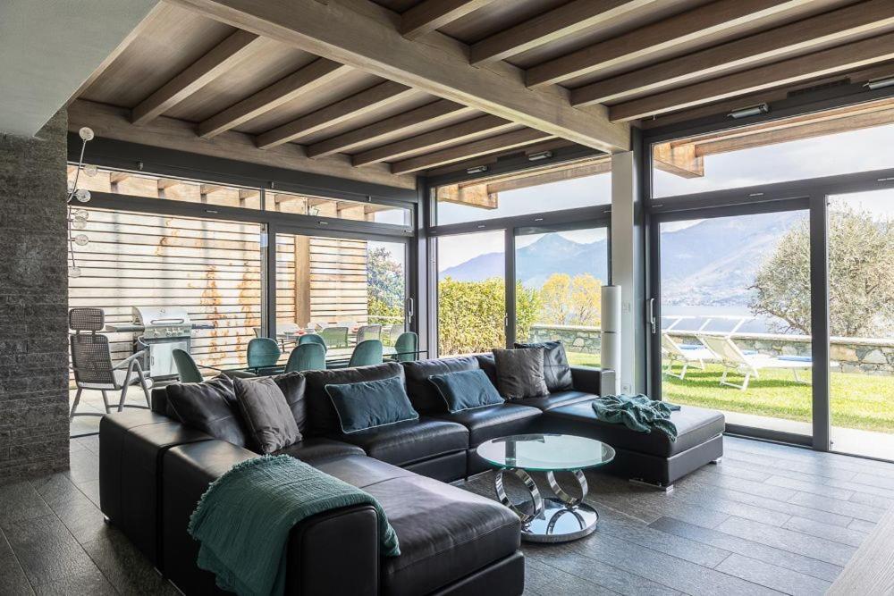 Villa Nicolette - Menaggio By Lovecomo ภายนอก รูปภาพ